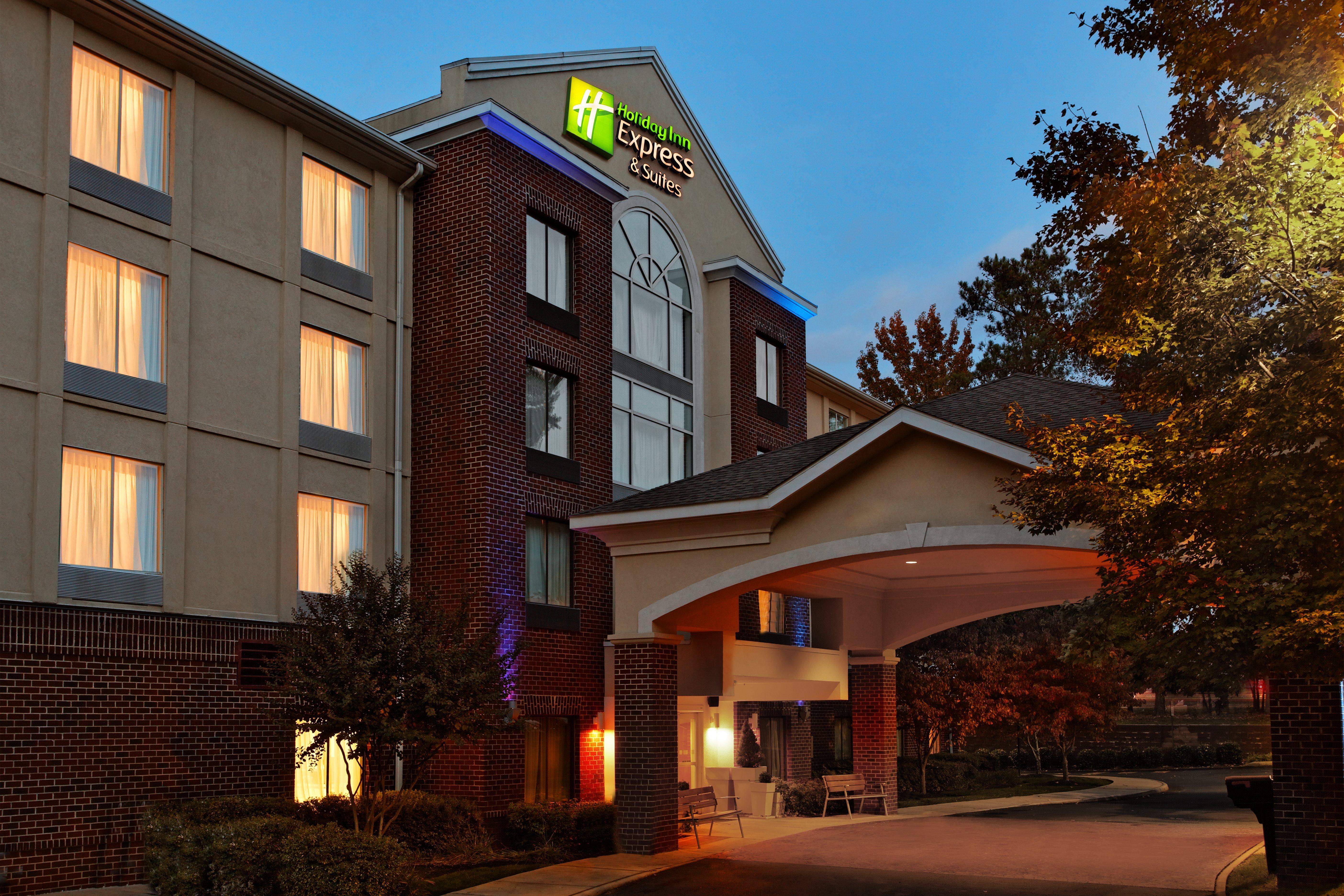 Holiday Inn Express Richmond-Brandermill-Hull Street By Ihg Exterior foto