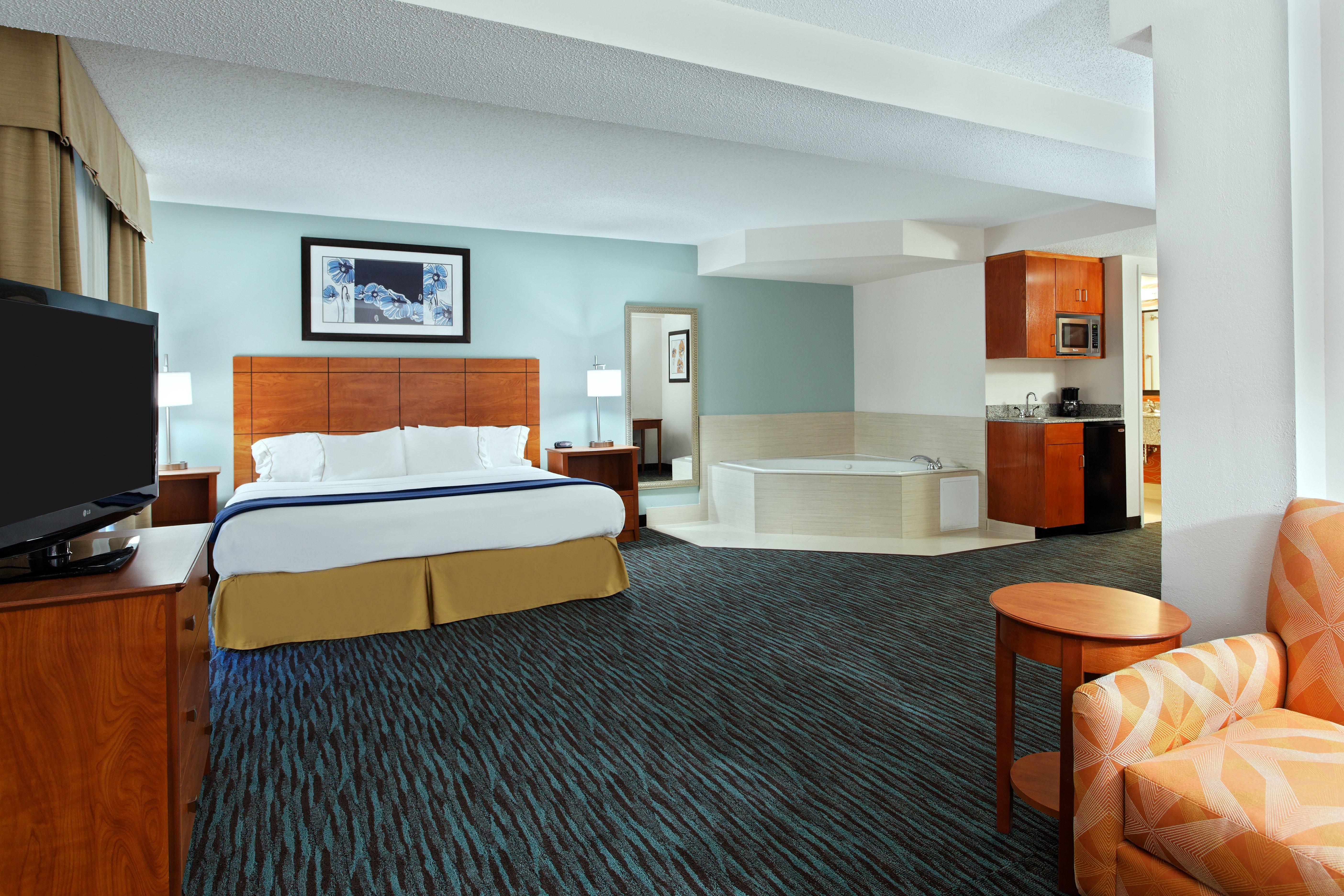 Holiday Inn Express Richmond-Brandermill-Hull Street By Ihg Exterior foto